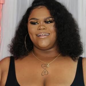 Meet your Posher, Ollie